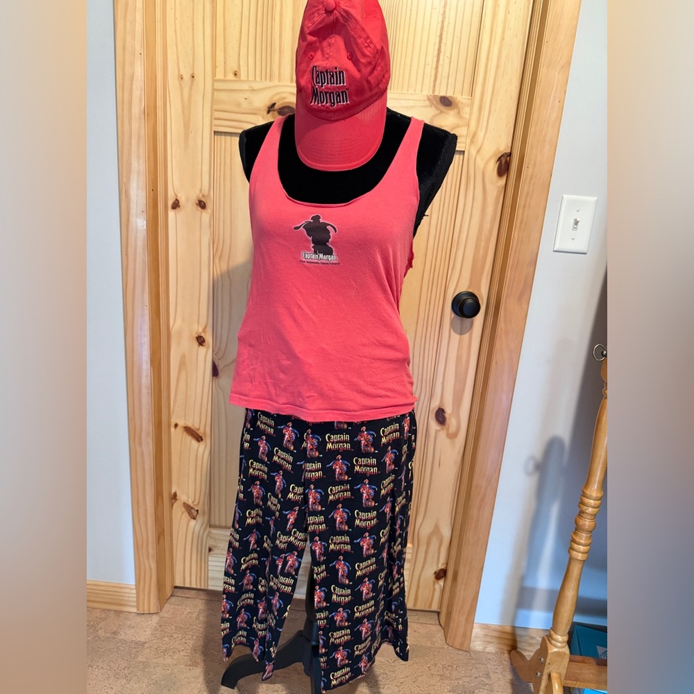 Captain Morgan bartender party girl outfit, size M